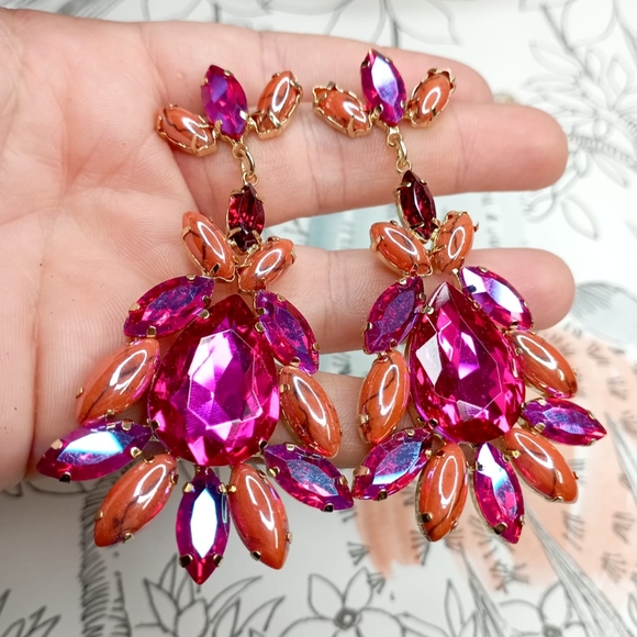 ✨NEW CRYSTAL EARRINGS COLLECTION✨ Smoky Cubic Zirconia Brass Colour Earr… - Picture 13 of 15